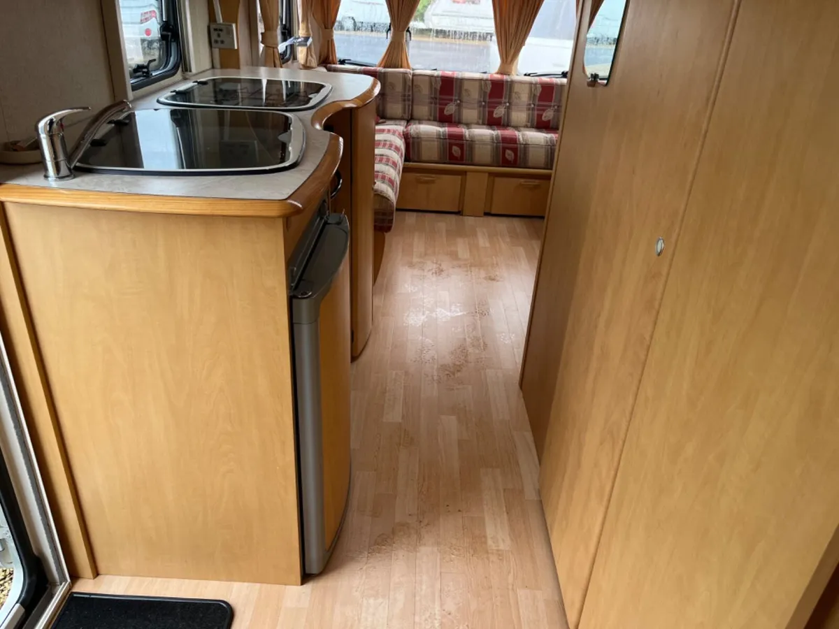 2006 BAILEY PAGEANT PROVENCE SERIES 5 5 BERTH!!!!! - Image 13
